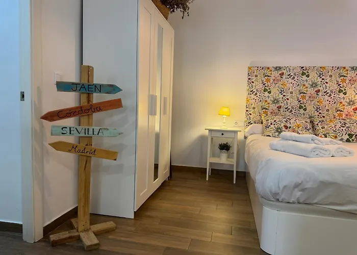 Loft Azahar Junto A Puente Apartment