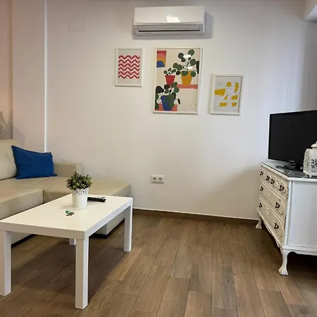 Loft Azahar Junto A Puente Apartamento *