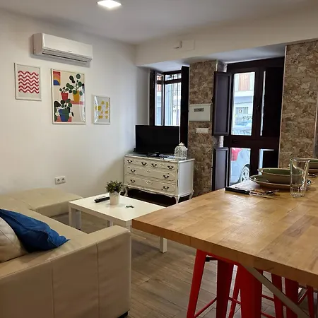 Loft Azahar Junto A Puente Apartamento